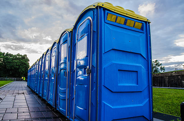 Best Wedding porta potty rental  in Raymond, WA